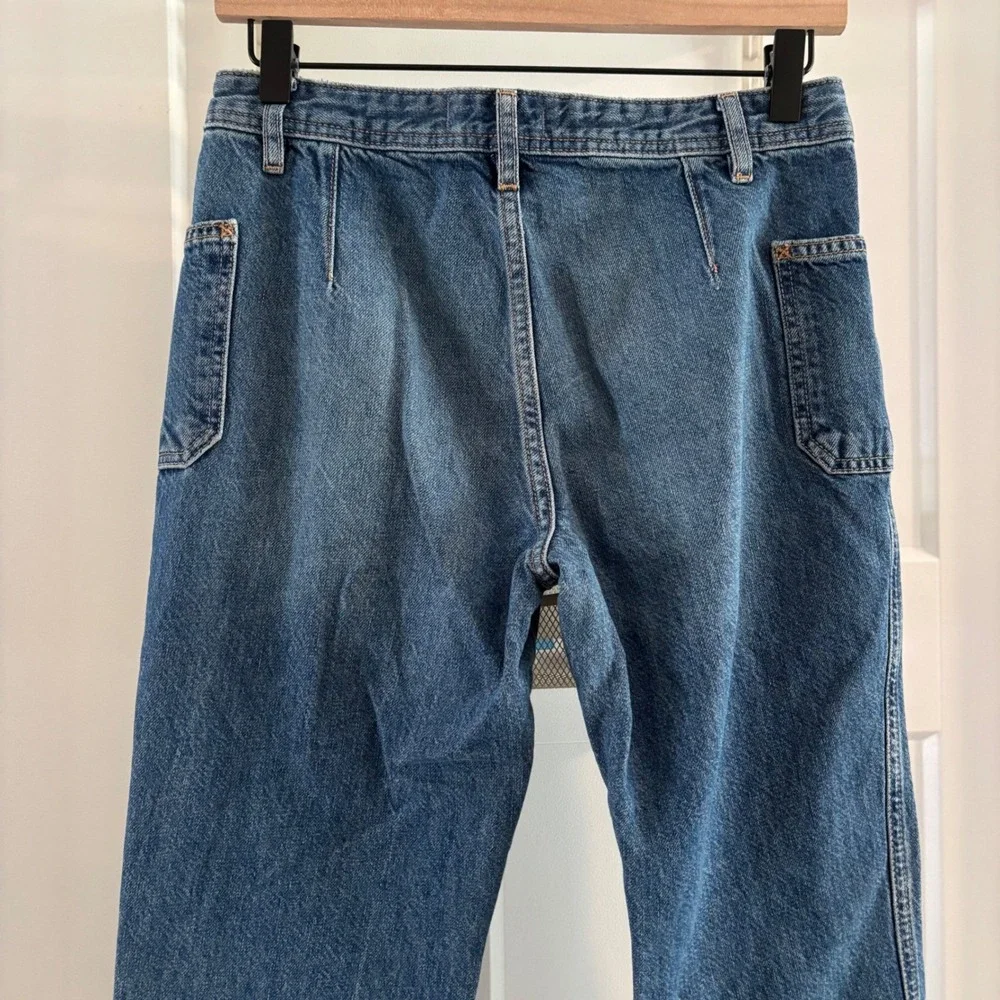 Free People We the Free Izzy Low Rise Flare‎ Jeans 26 Frayed Hem Med Wash Denim - Picture 5 of 6
